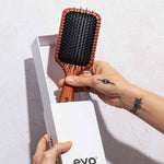 evo Pete Ionic Paddle Brush – Ansicht 2