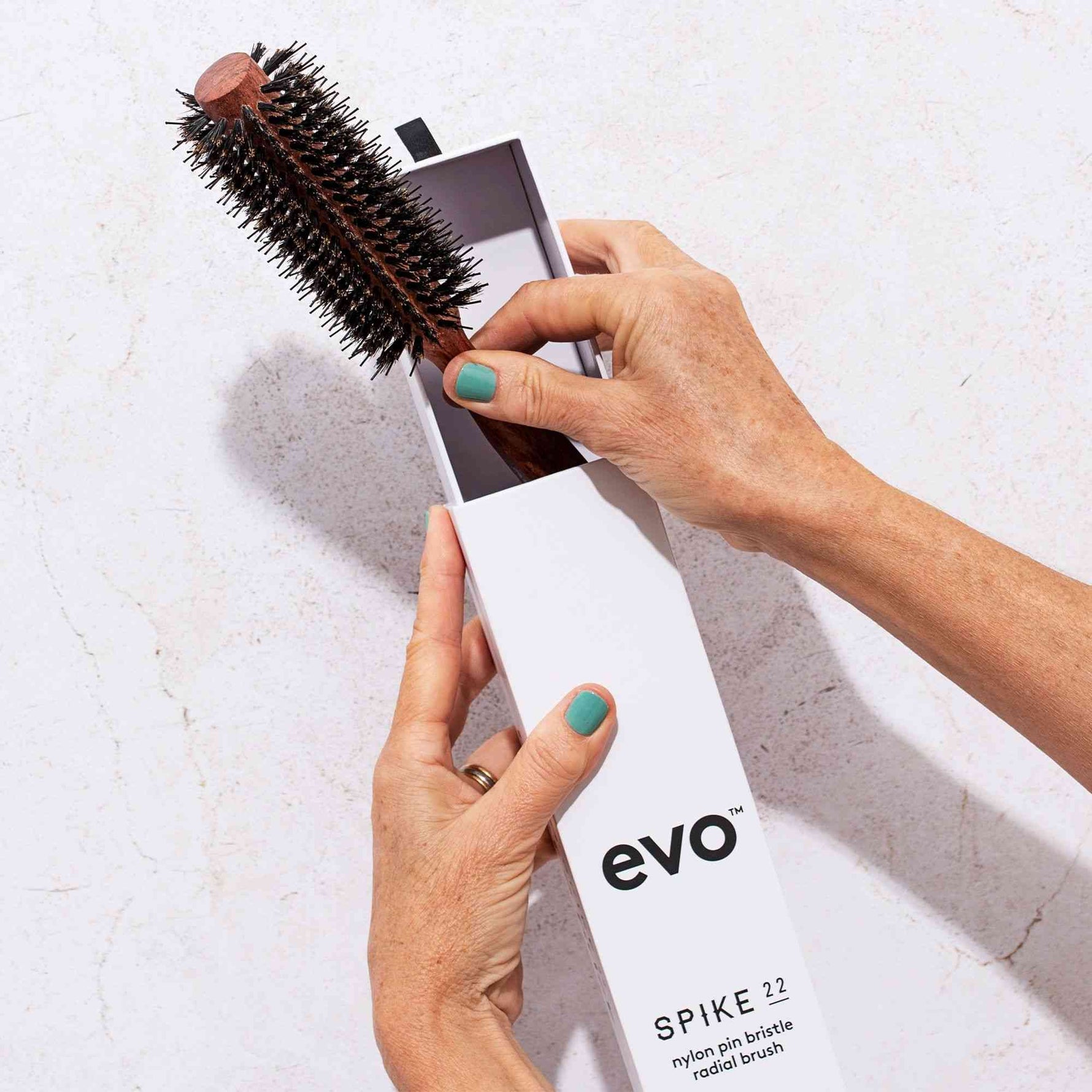evo Spike 22 mm Nylon Pin Bristle Radial Brush – Ansicht 2