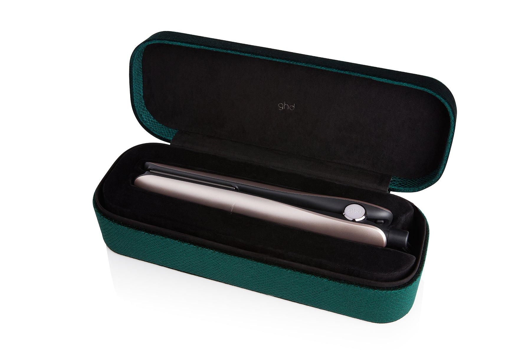 5060760615093_-ghd-gold-desire-Styler_3-1