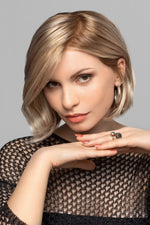 Hot Mono Lace