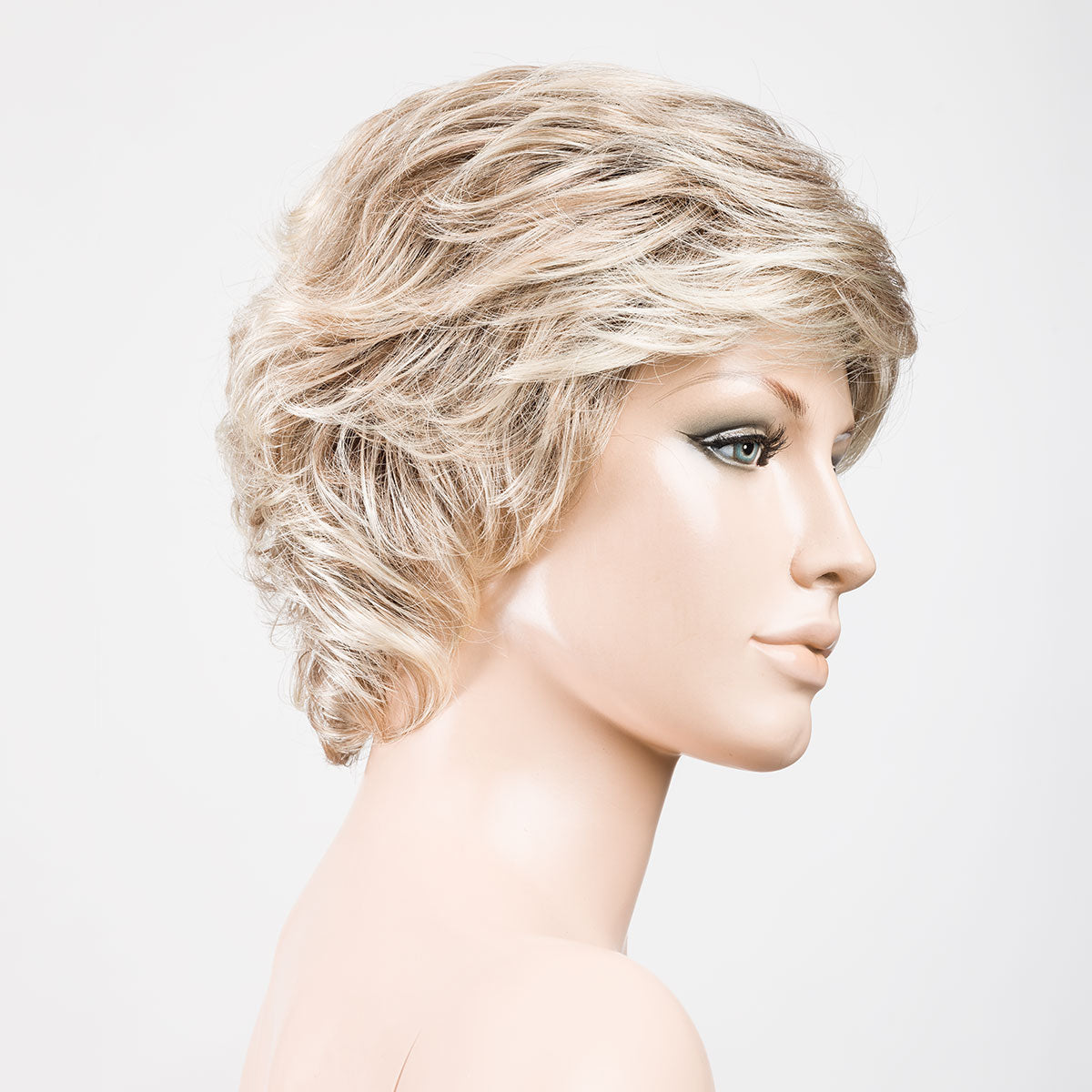 sandyblonde rooted