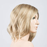 sandyblonde rooted