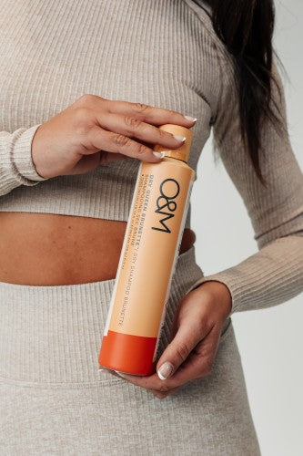 O&M Dry Queen Brunette Trockenshampoo, Lifestyle