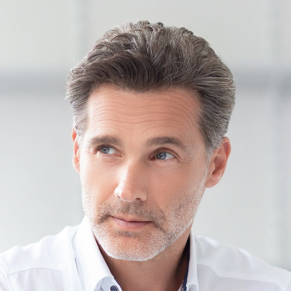 Jay Ellen Wille Hairformance Toupet