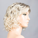 platinblonde rooted