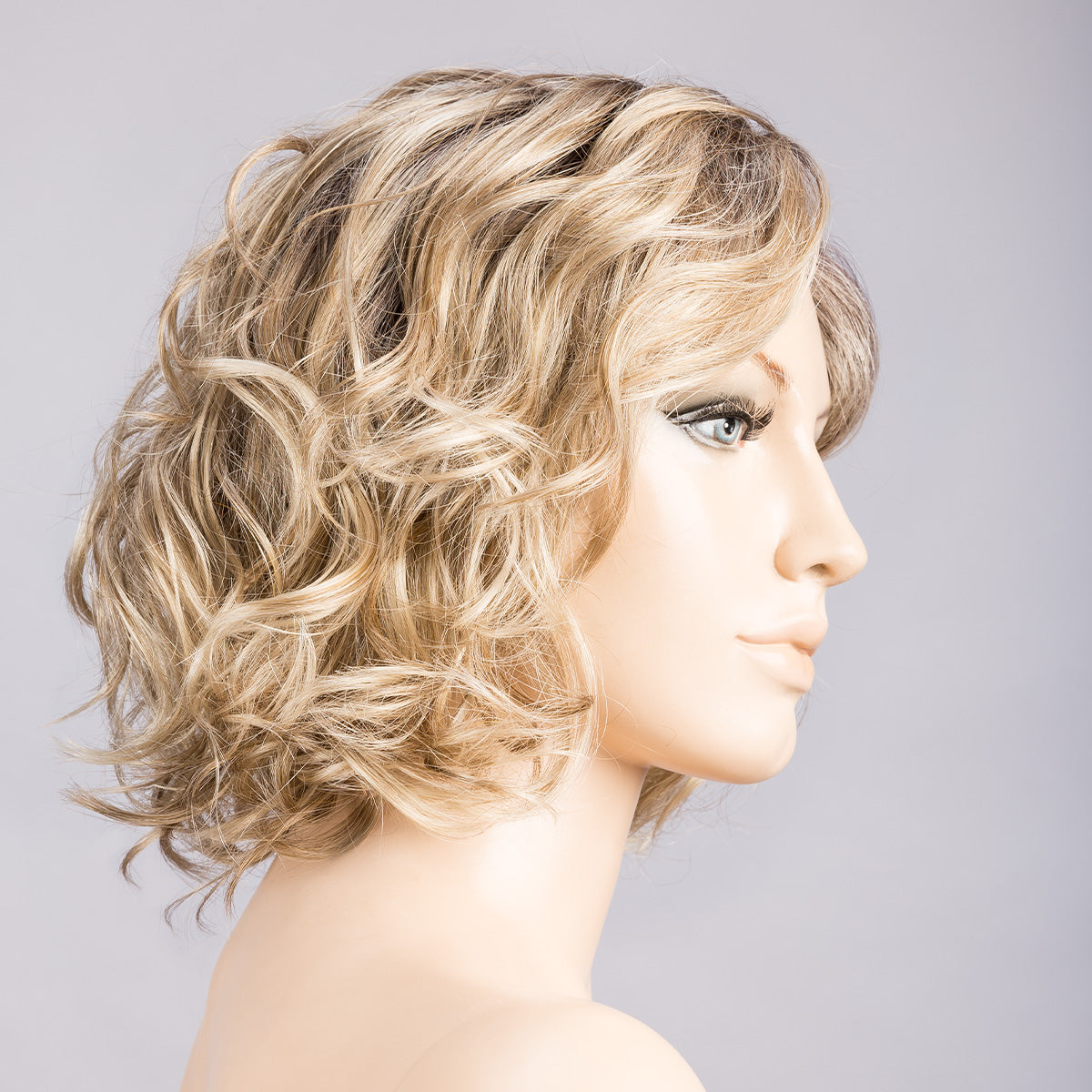 sandyblonde rooted