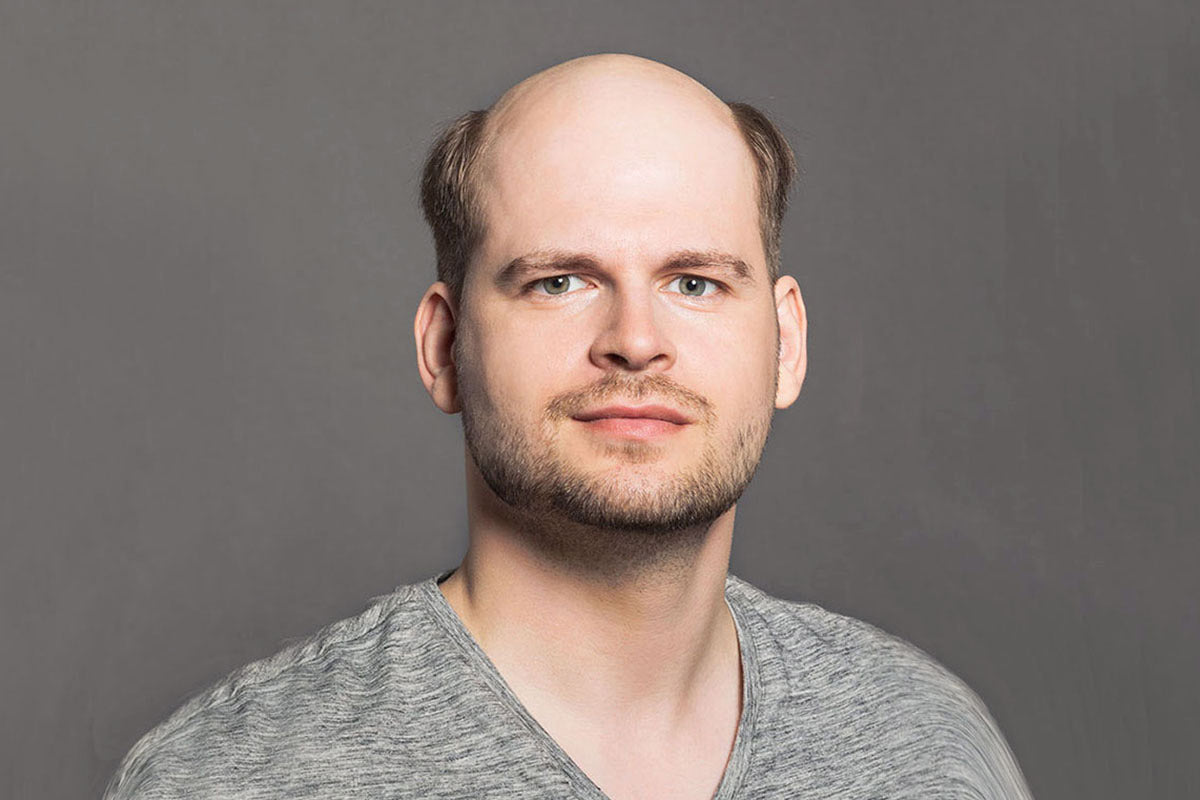 henry-without-1304ZIPrHg26qHNF4