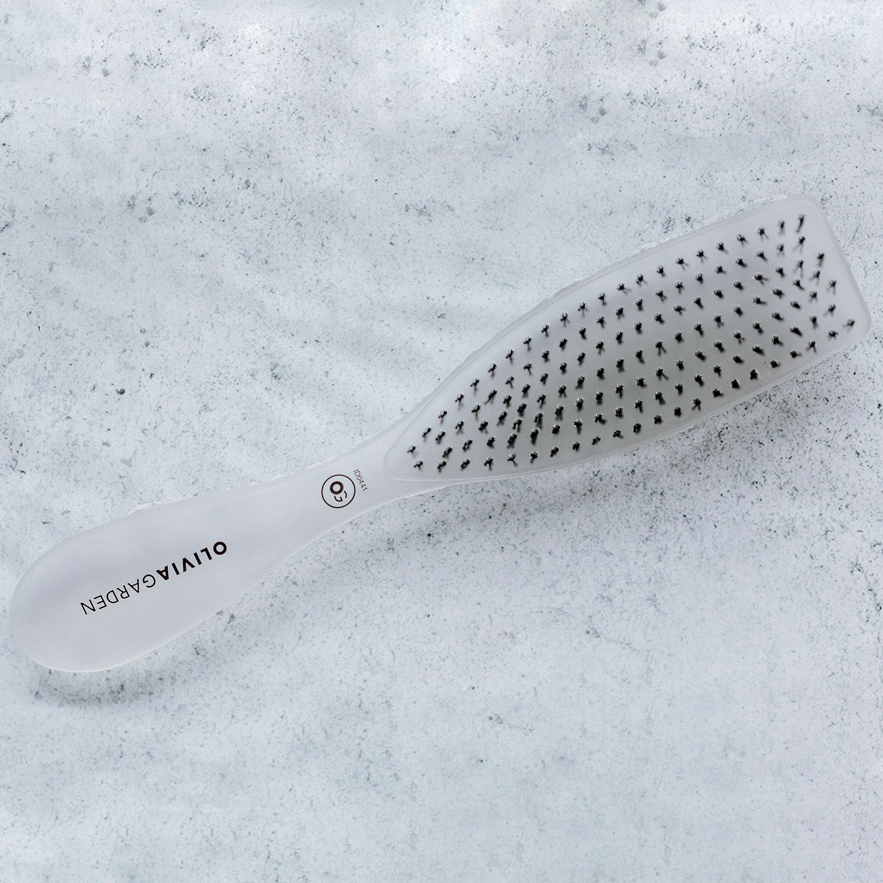 olivia-garden-essential-style-wet-fine-hair-bristles-ice-white-b-2485-NWrL