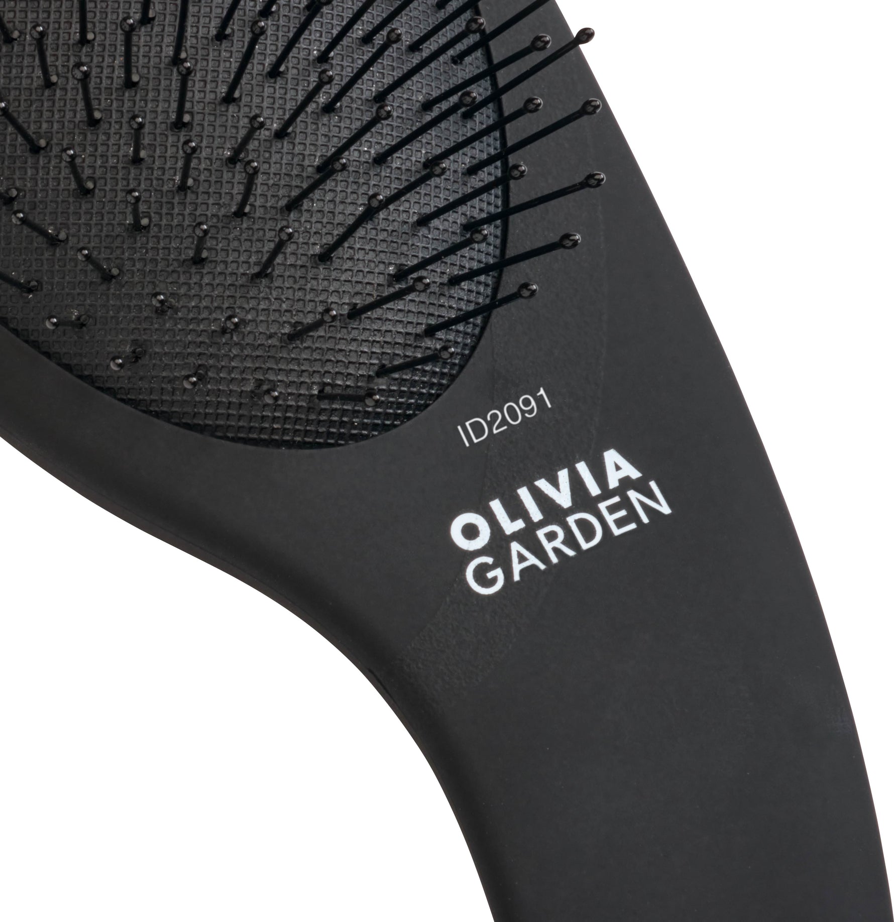 olivia-garden-expert-care-curve-nylon-bristles-matt-black-3-b-2533-Pc83