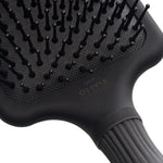 olivia-garden-expert-care-rectangular-nylon-bristle-blacklabel-b-2538-ClB3