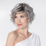 Romance Deluxe Perücke – Ellen Wille