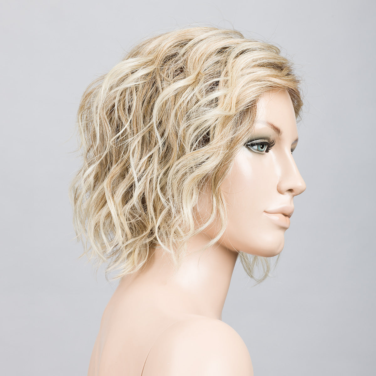 sandyblonde rooted
