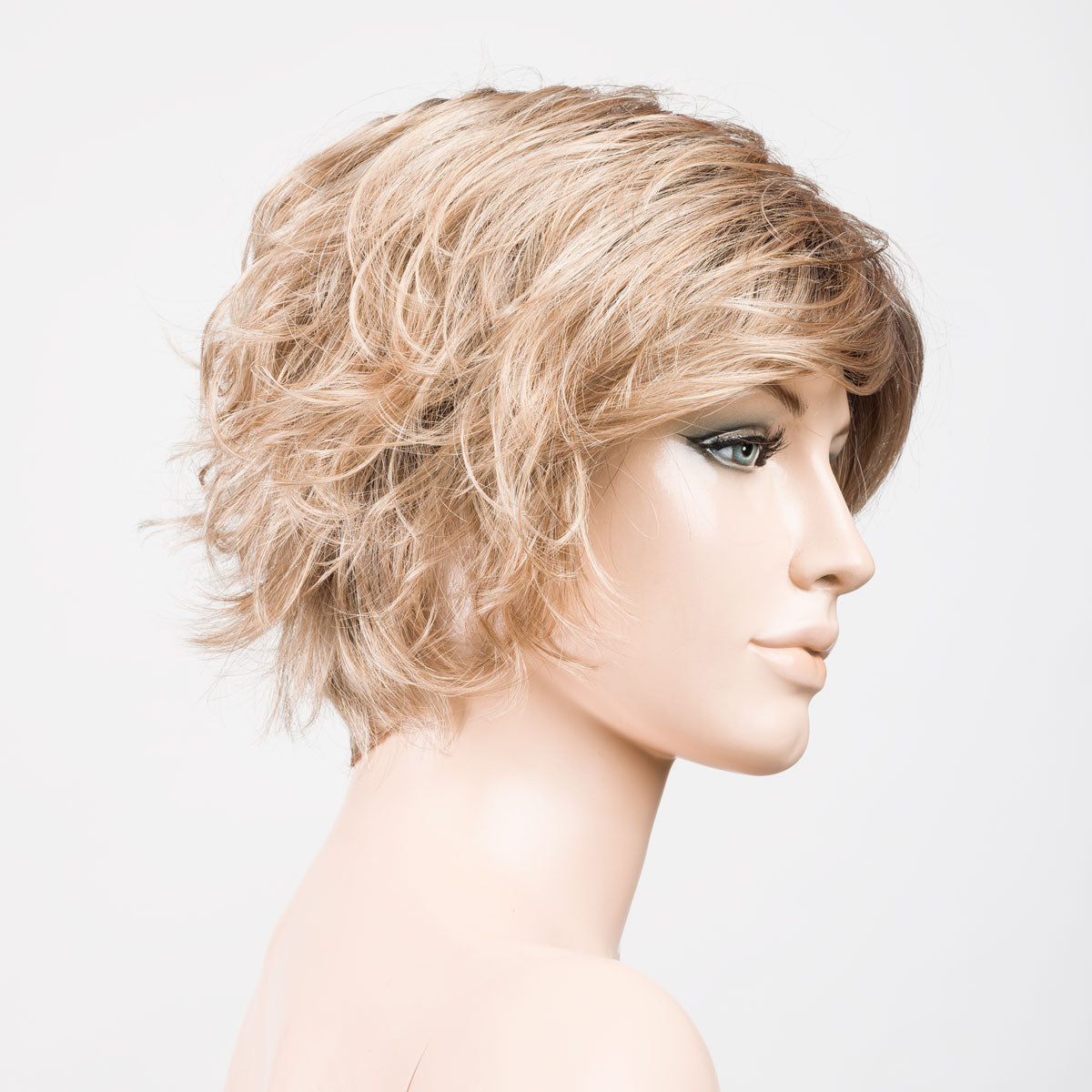 sandyblonde rooted