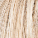 pastelblonde rooted